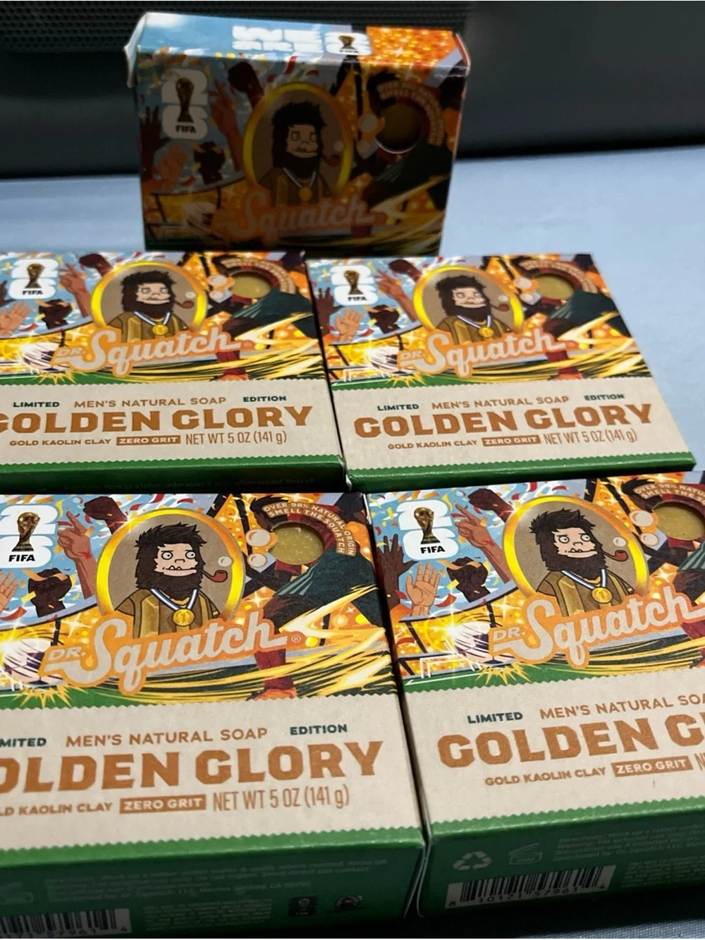 Lot of 5 Squatch Golden Glory Men’s Natural Soap – Green and Gold